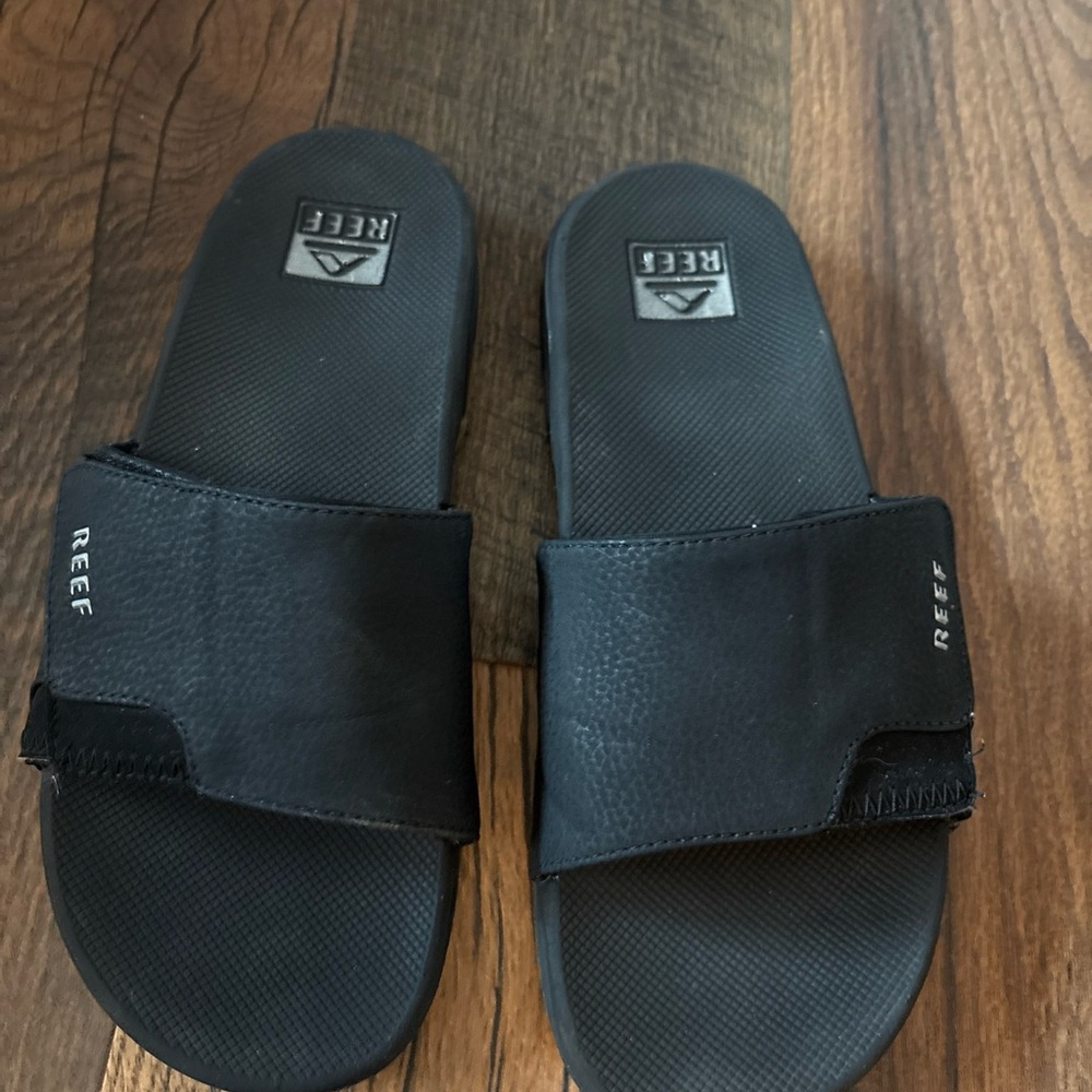 REEF FANNING SLIDES SANDALS WITH BOTTLE OPENERS MEN SIZE 8